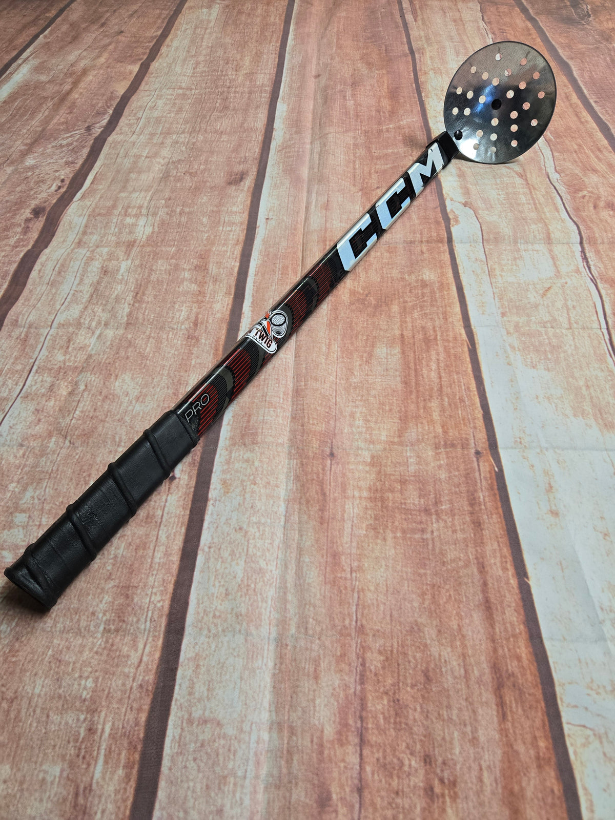 Five-Hole Ice Scoop (long) - CCM Stick