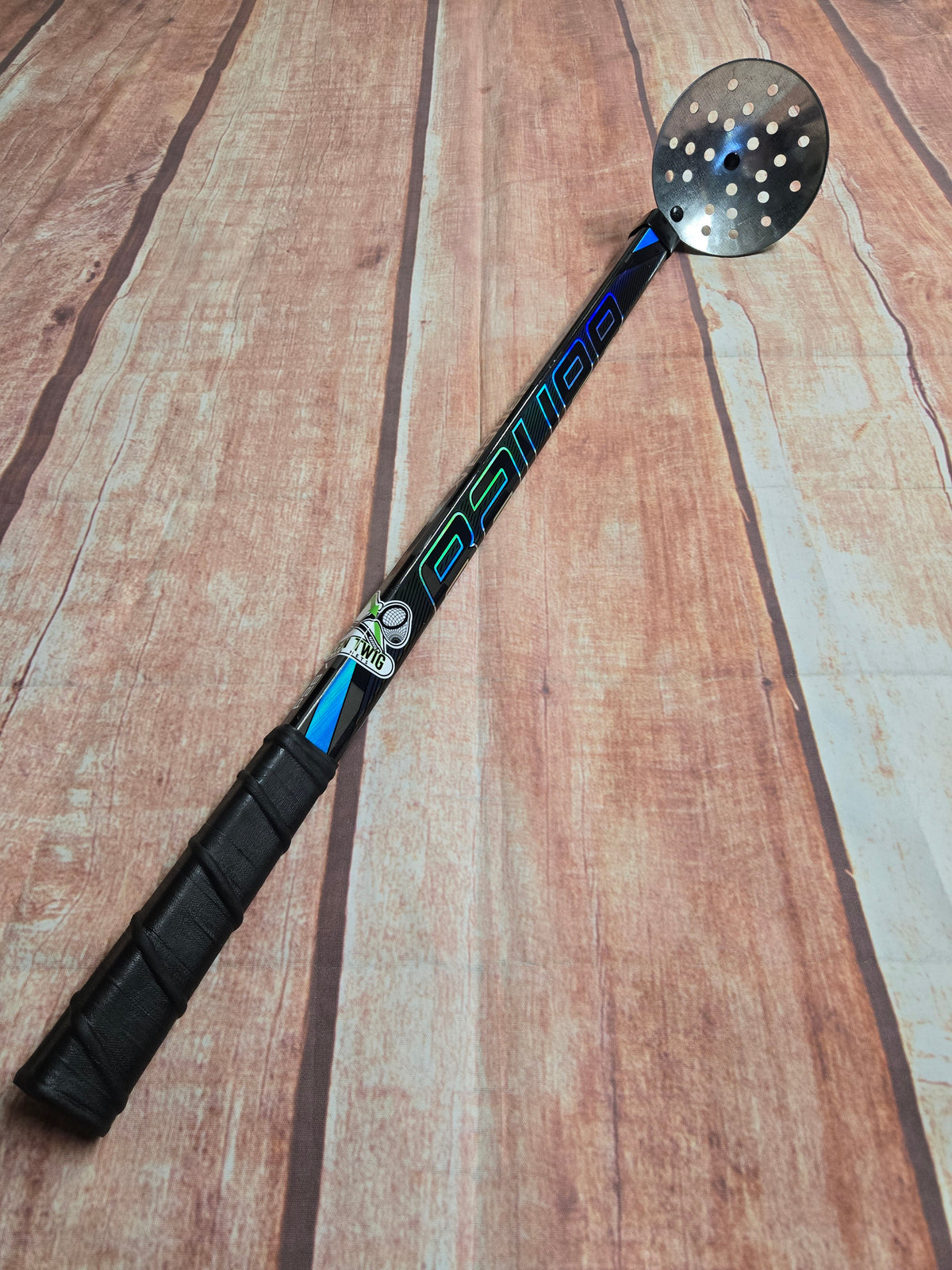 Five-Hole Ice Scoop (long) - Bauer Stick