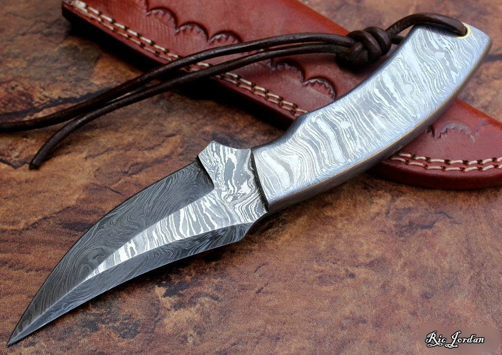 Hand Made Full Damascus Skinning Knife