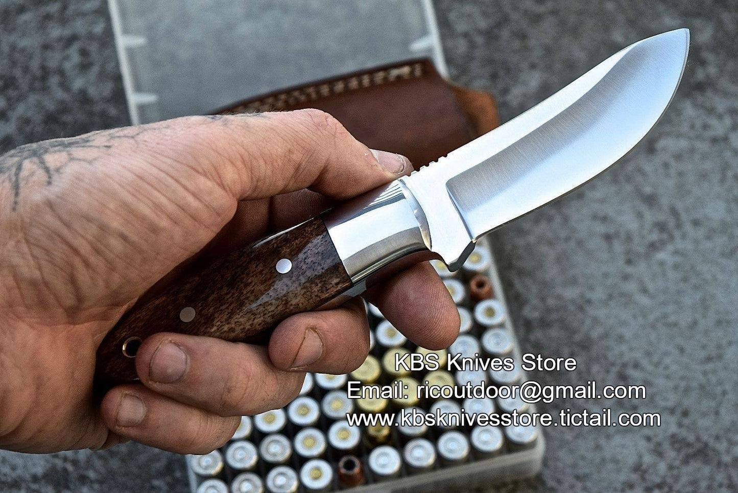 Custom Handmade Deer Skinning Knife with D2 Steel Blade