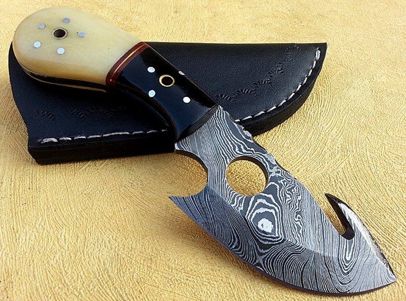 Custom Handmade Damascus Steel Guthook Knife
