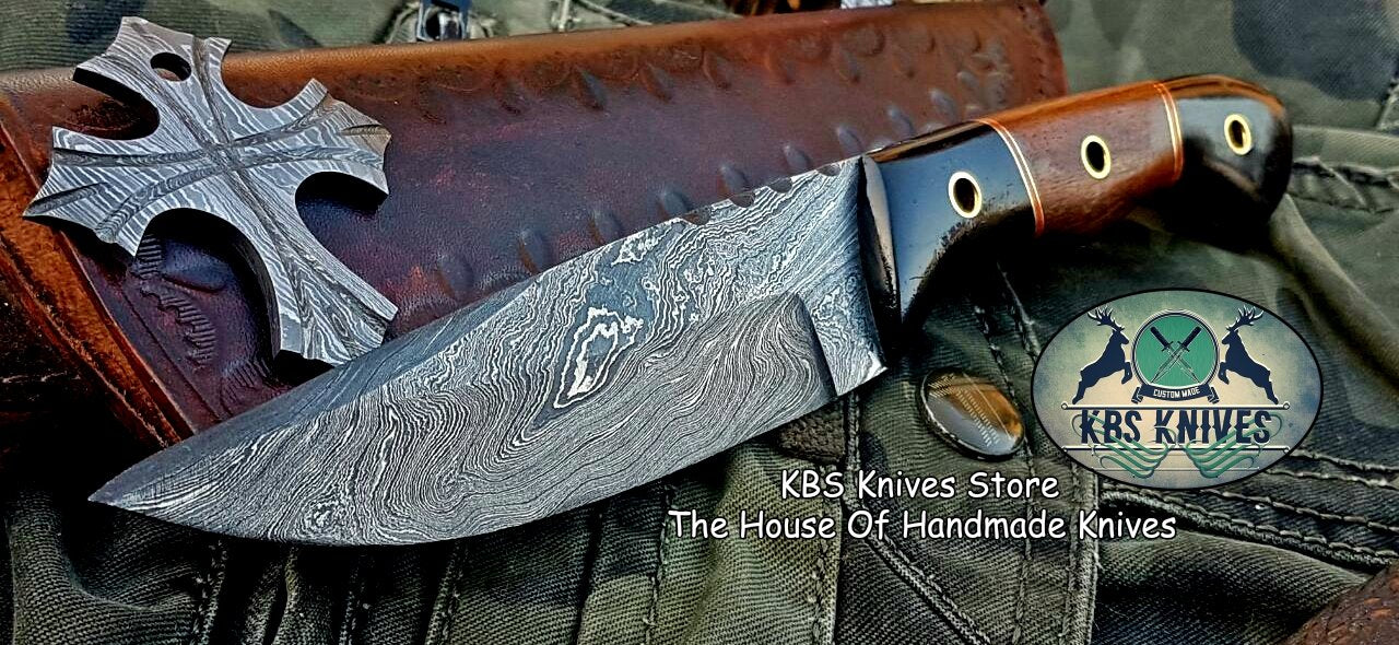 Custom Handmade Damascus Steel Hunting Skinning Knife