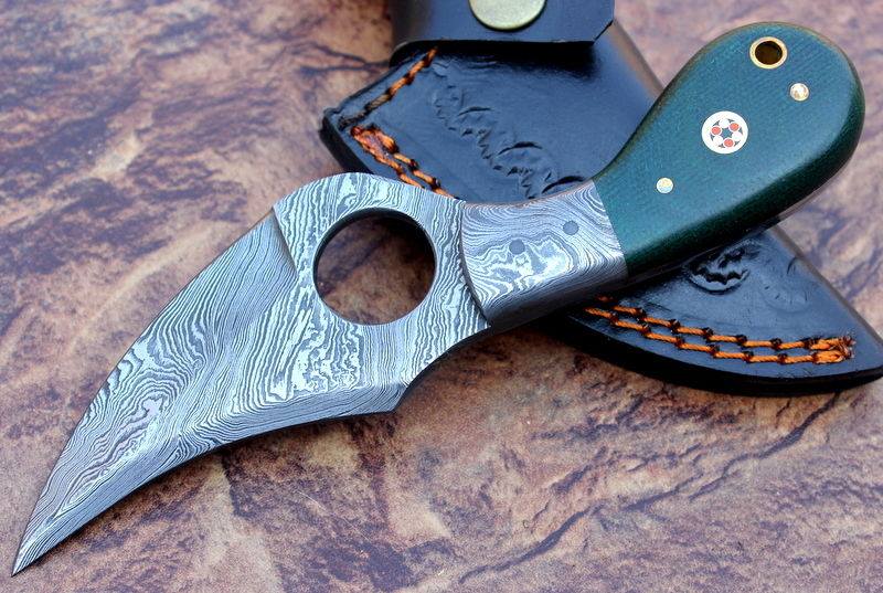 Custom Handmade Damascus Steel Finger Hole Skinner Knife