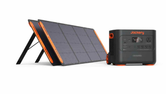 Jackery Explorer 2000 Plus Portable Power Station & 1 x 200W SolarSaga Panel
