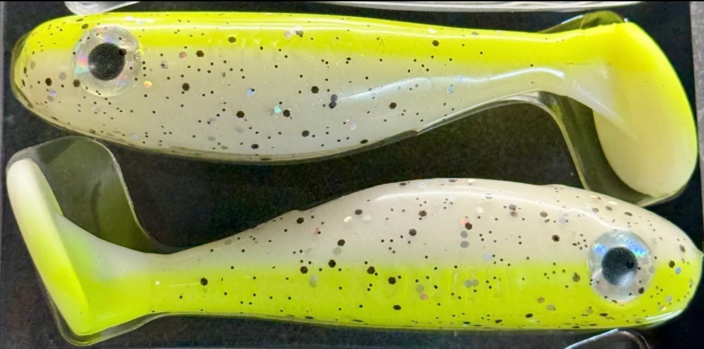 Miko Lures - White Chuse