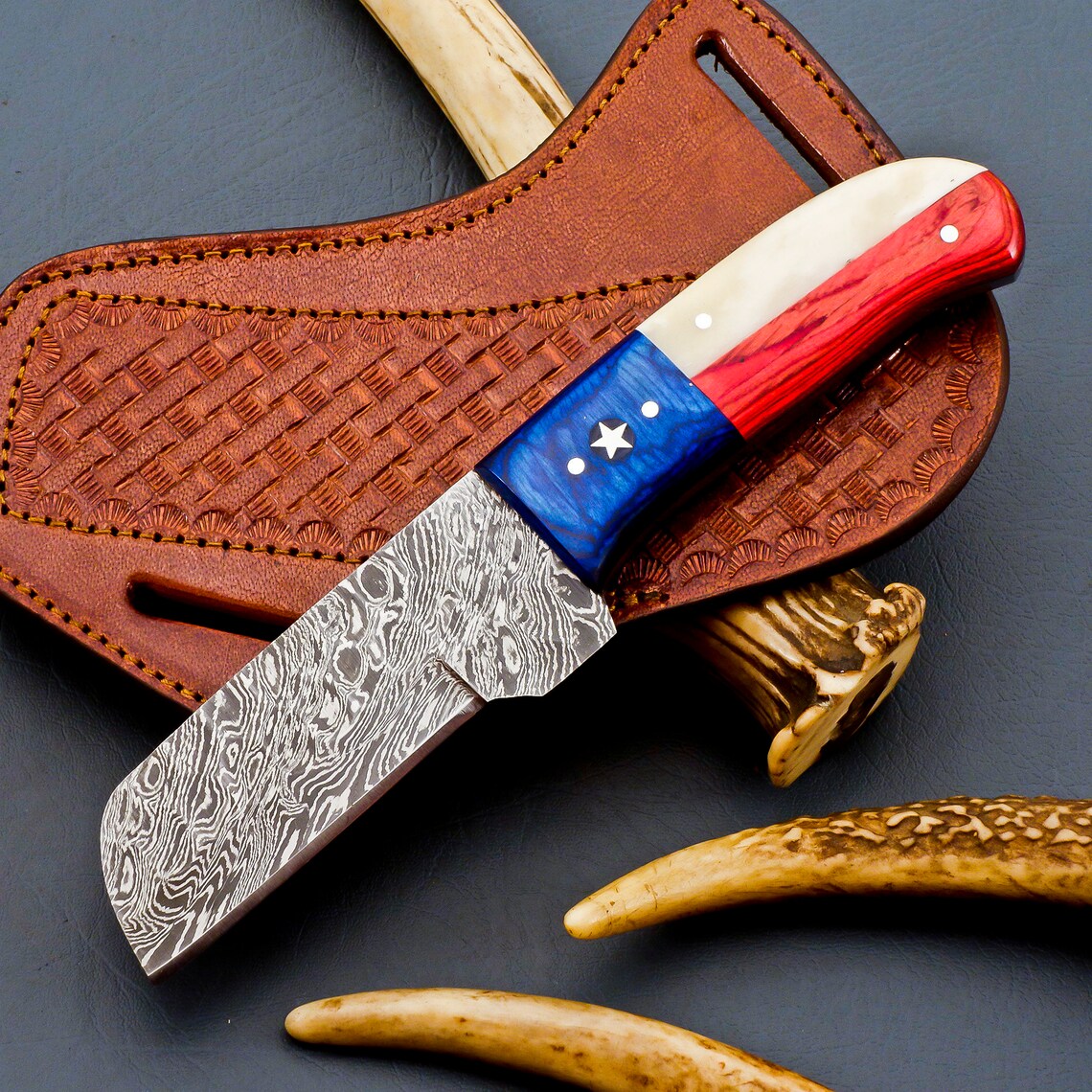 Custom Handmade Cowboy Castration Knife – Damascus Steel Blade, Texas Flag Handle