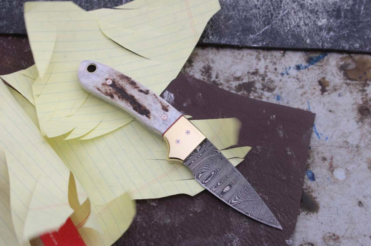 Custom Handmade California Coyote Cowboy Knife | Damascus Blade | Antler Horn-Brass Bolster Handle | 6.25 Inches | Leather Sheath | KBS Knives Store