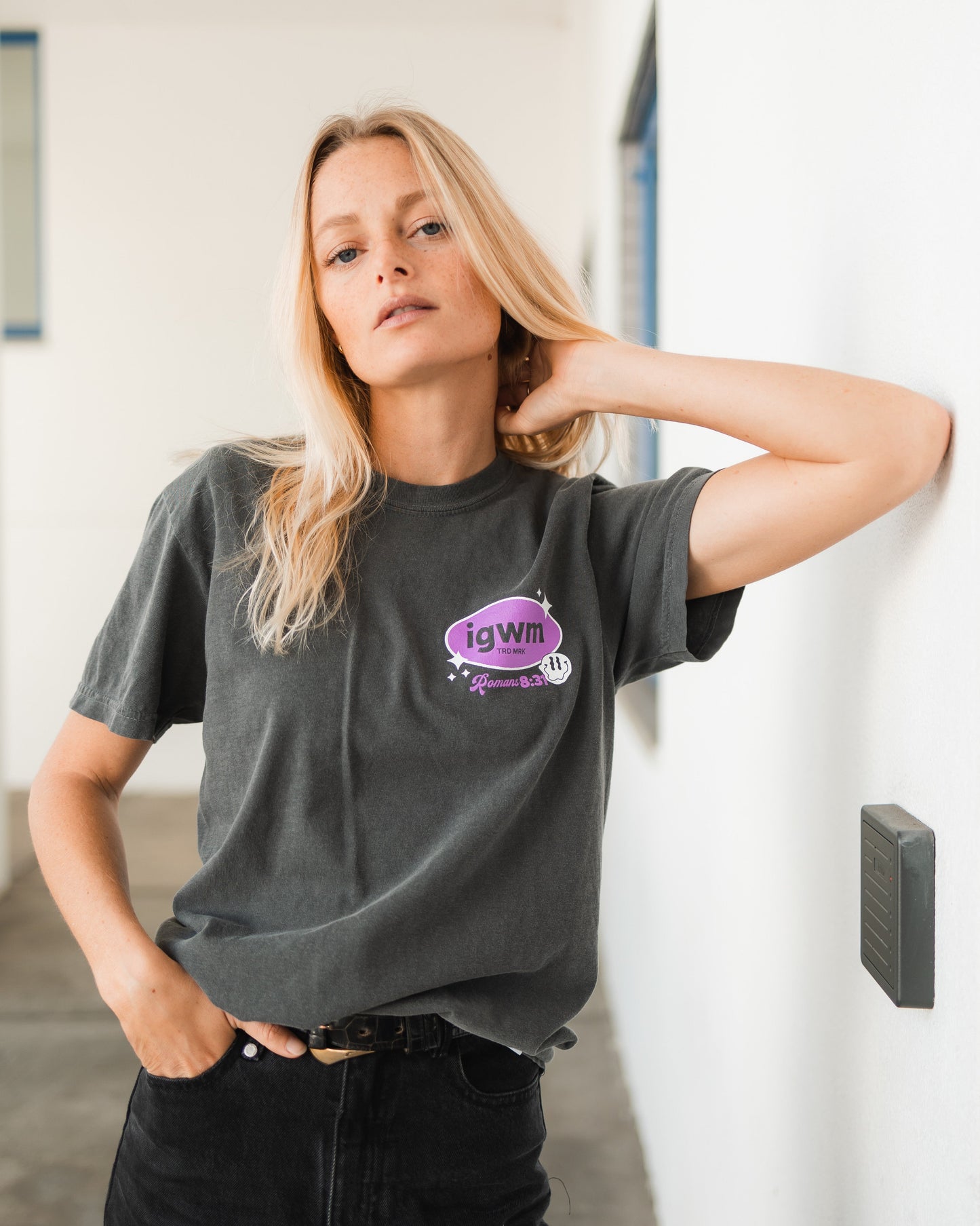 Romans Mineral Wash Premium Pepper Tee