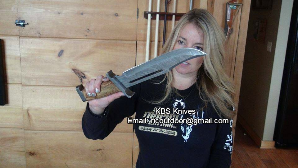 Rambo Knife – Handmade 17" Damascus Steel Blade with Blood Groove & Rosewood Handle