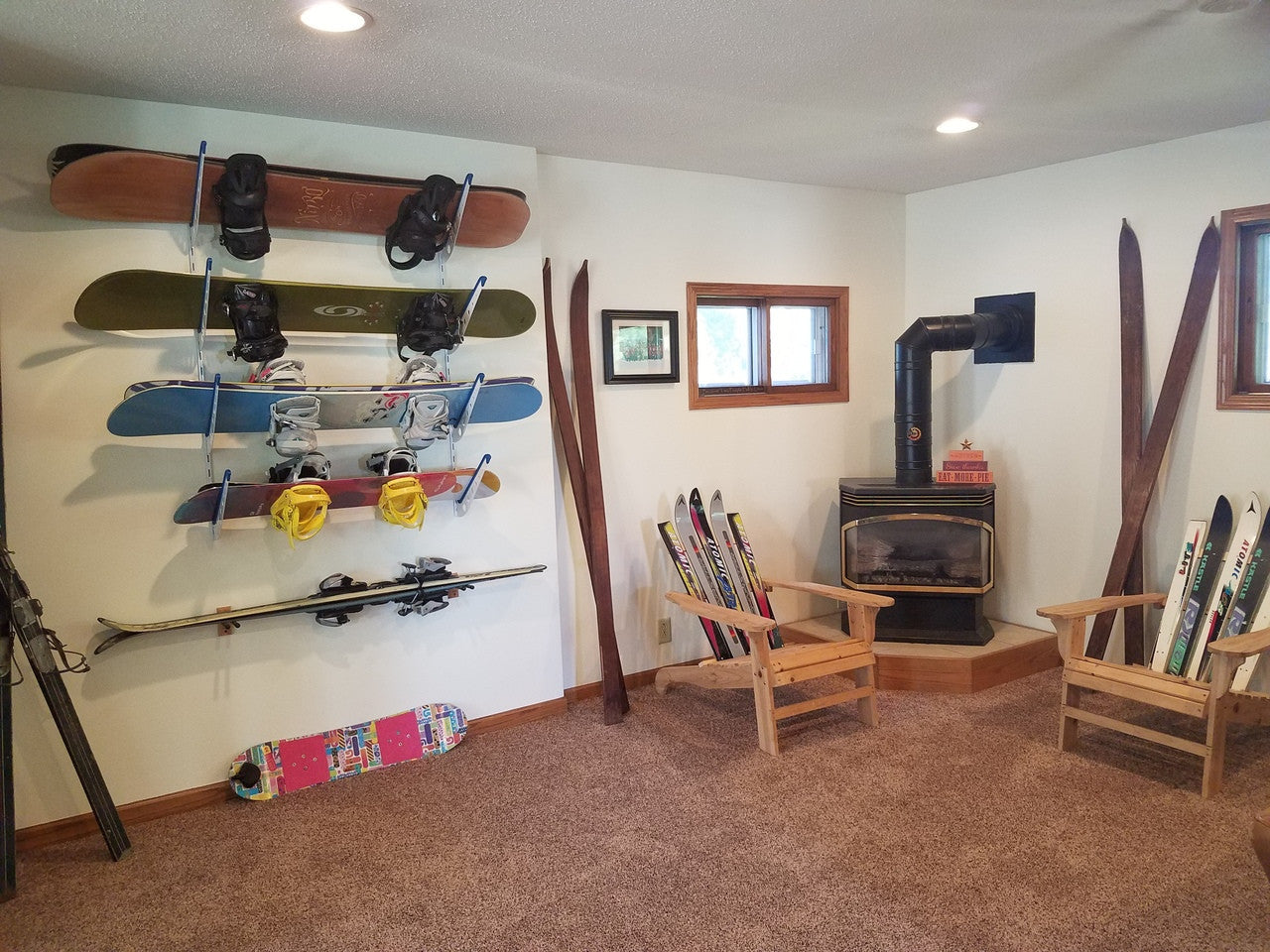 Brighton Snowboard Storage | Adjustable XSR | 4 Levels | White