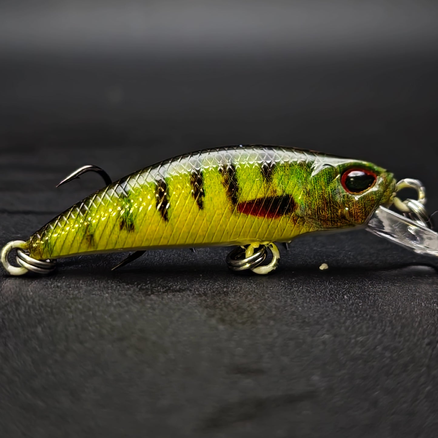 1.5" Sinking Jerk Bait "The MOON Shiner"