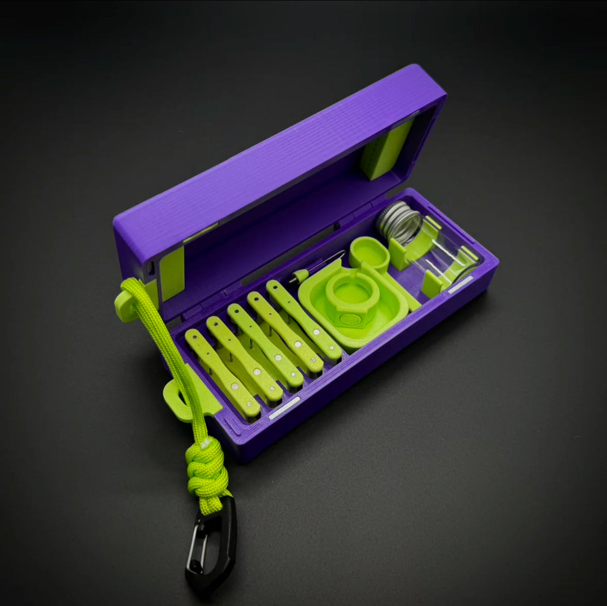 Micro Fishing Accessory Kit – 5 Rigs, Bait Ring, Bottle & Float Holders