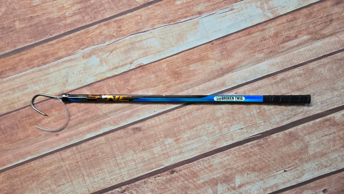 Broken Twig Large Gaff - Bauer Stick