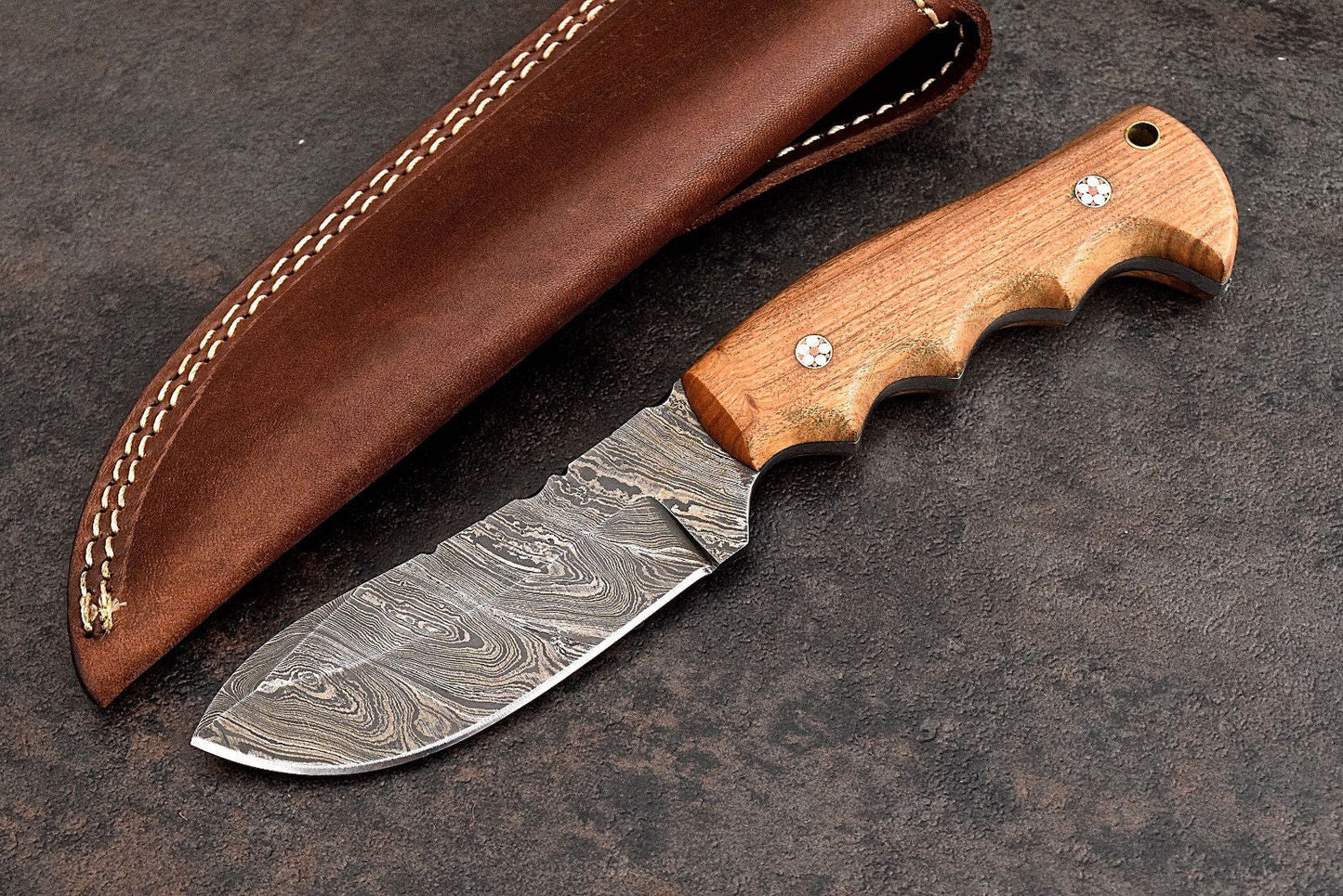Custom Handmade Damascus Olive Wood Skinning Hunting Skinner EDC Knife