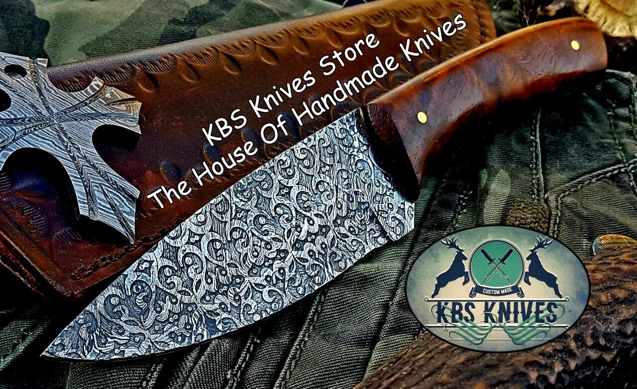 Custom Handmade Damascus Steel Hunting Skinning Knife