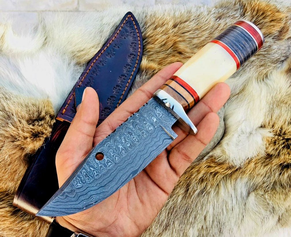 Custom Handmade Damascus Blade Hunting Skinning Knife