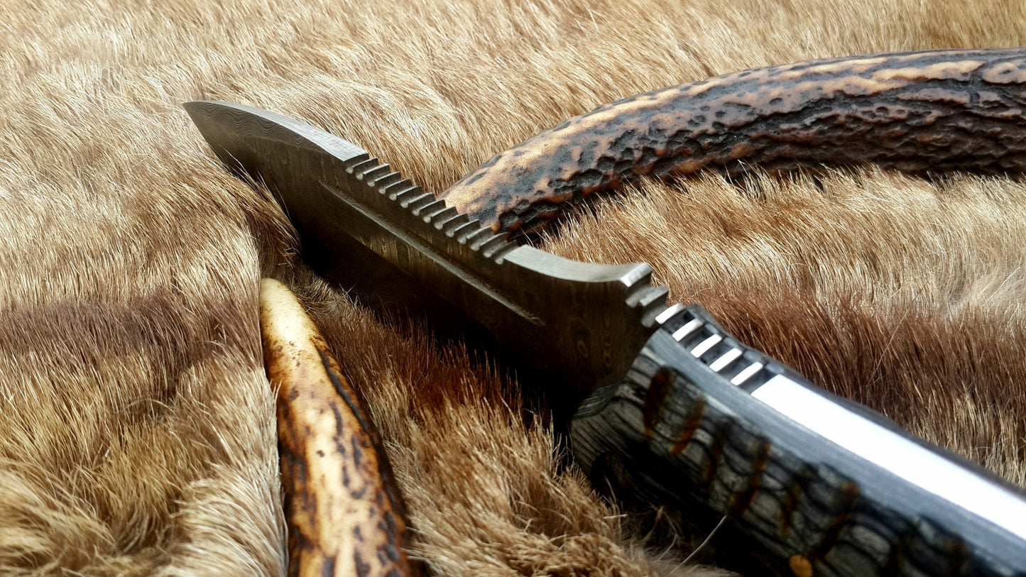 tactical Damascus knife