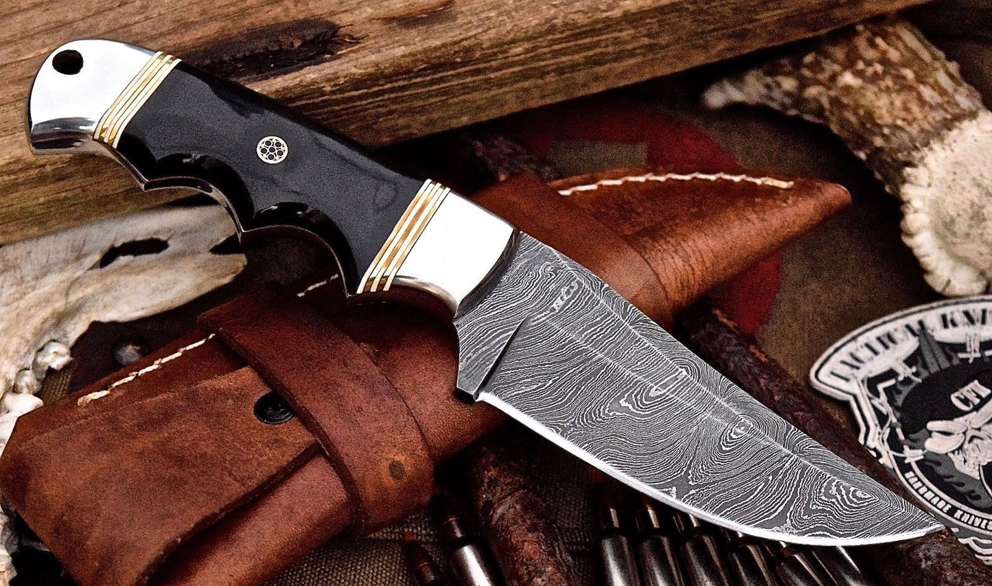 Custom Handmade Deer Hunting Knife with Damascus Steel Blade