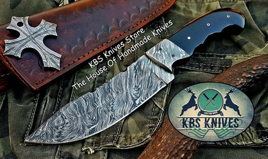Custom Handmade Damascus Steel Hunting Skinning Knife