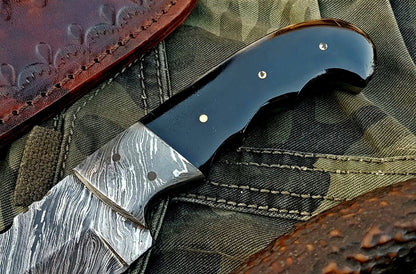 Custom Handmade Damascus Steel Hunting Skinning Knife