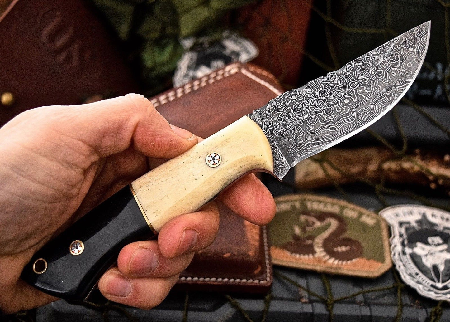 damascus steel handmade skinning knife