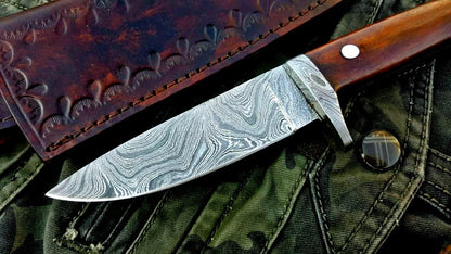 Custom Handmade Damascus Steel Hunting Knife