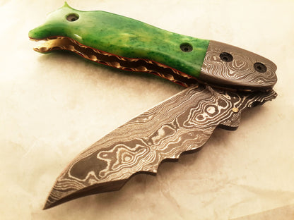 Hand Made Damascus Pocket Knife