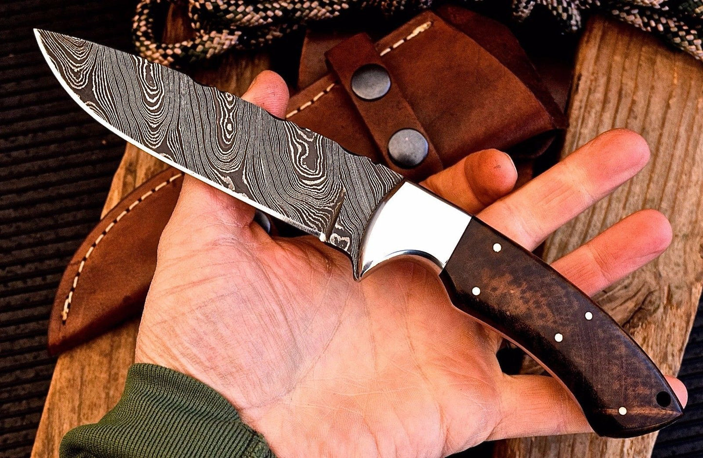Custom Handmade Damascus Steel Hunting Knife with Rosewood Handle