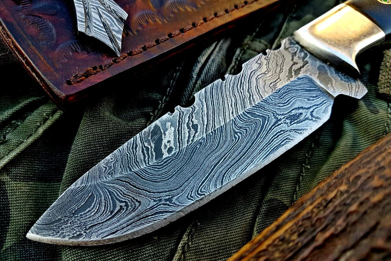Custom Handmade Damascus Steel Hunting Skinning Camping Knife