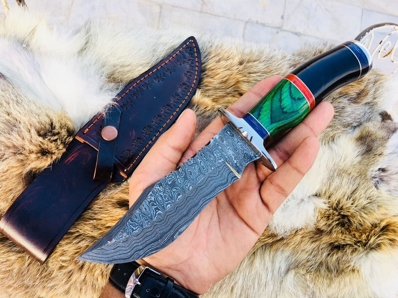 Custom Handmade Hunting Knife with Damascus Steel Blade