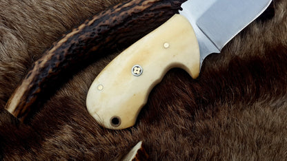 Compact D2 Steel Field Dressing Deer Skinning Knife – 6.5 Inch Blade with Bone Handle