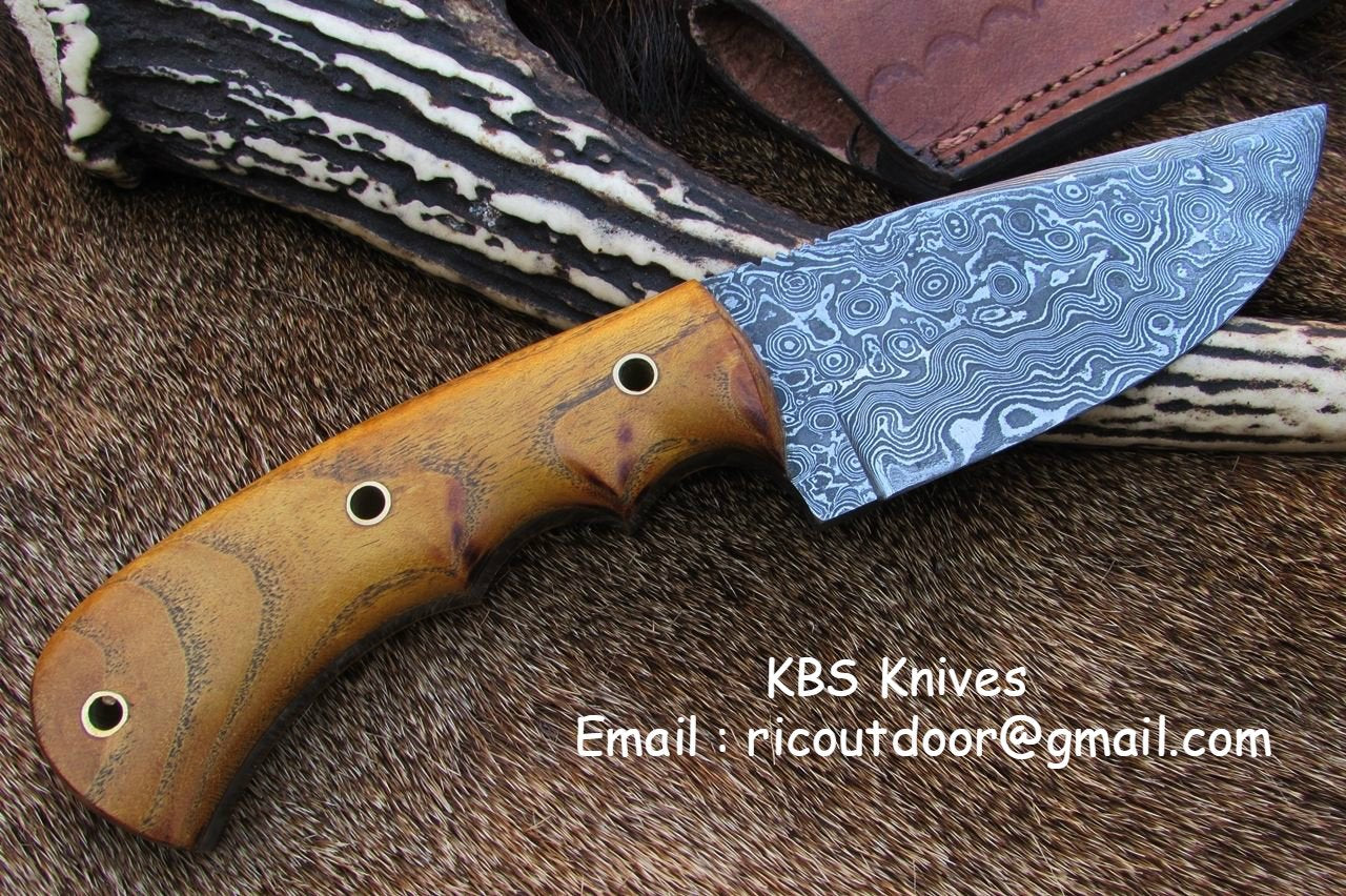 8.5-Inch Damascus Steel Drop Point Skinning Knife with Native Wood Handle