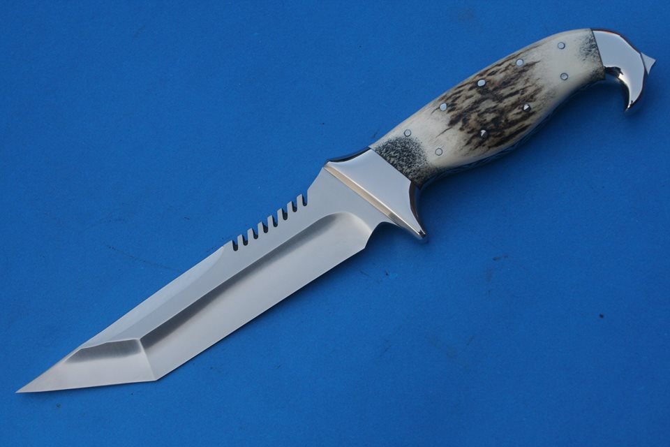 D2 steel Hunting/camping knife