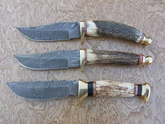 The Hunter’s Edge: Custom Handmade Damascus Steel Outdoor Hunting Knife | Antler Horn Handle | 8.5 Inches | KBS Knives