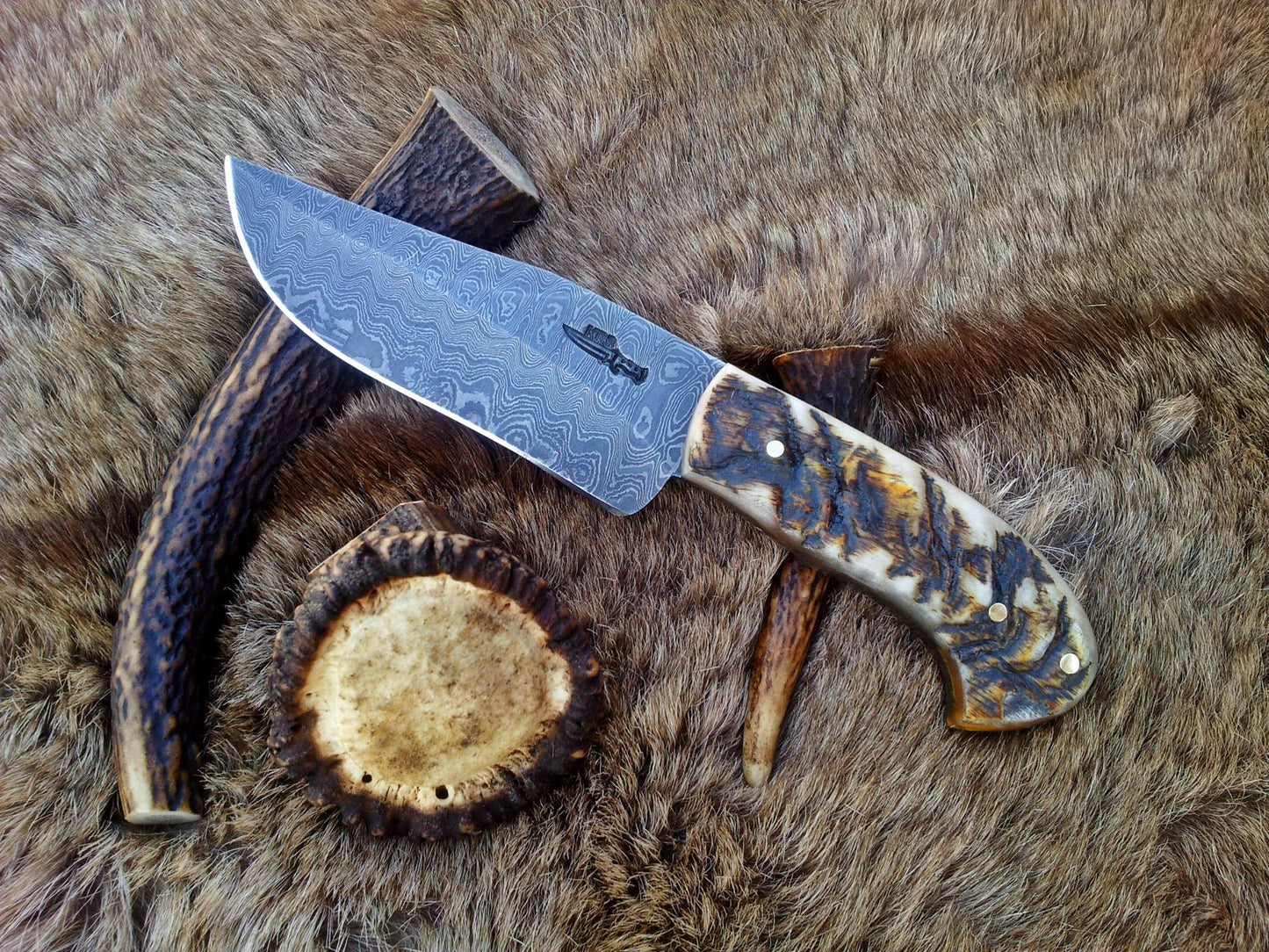 Custom Handmade Damascus Hunting Knife | Full Tang Damascus Steel with Sheep Horn Handle | 9.5 Inches | Leather Sheath | KBS Knives