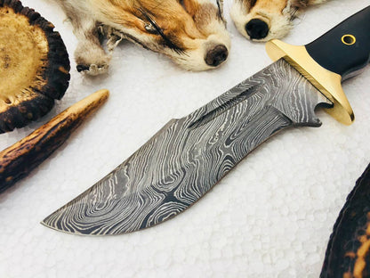 Full Tang Custom Handmade Damascus Steel Blade Hunter Knife