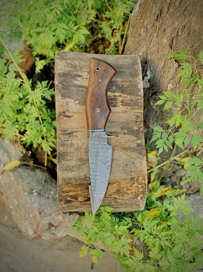 The Hunter's Favorite: 10-Inch Hunting Knife with Damascus Steel Blade, Rosewood Handle, and Damascus Guard