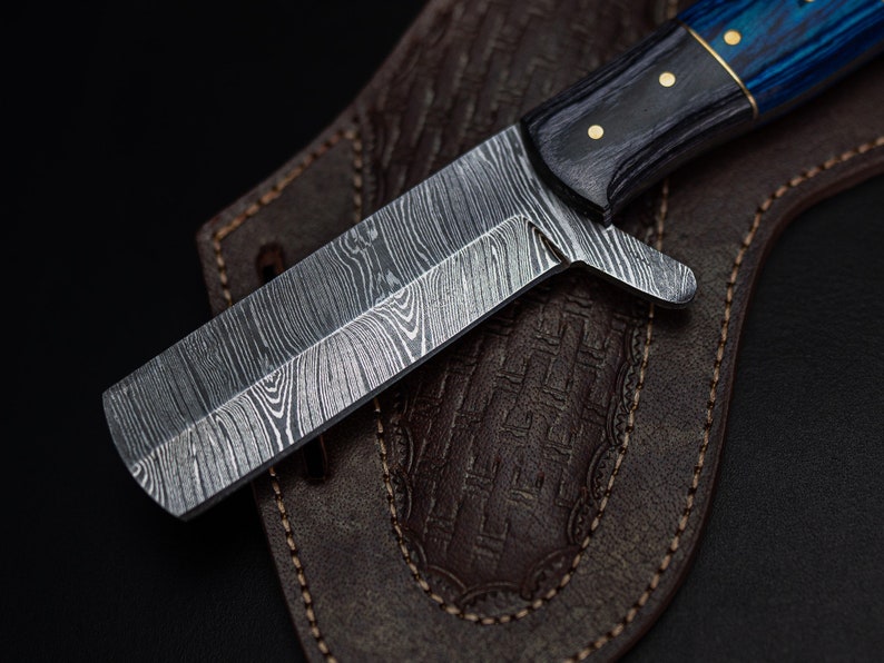 Damascus Bull Cutter Knife – Handcrafted 256-Layer Blade