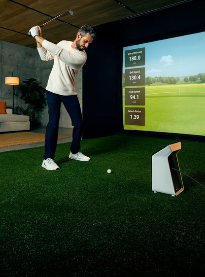 Garmin Approach R50 Golf Launch Monitor and Simulator