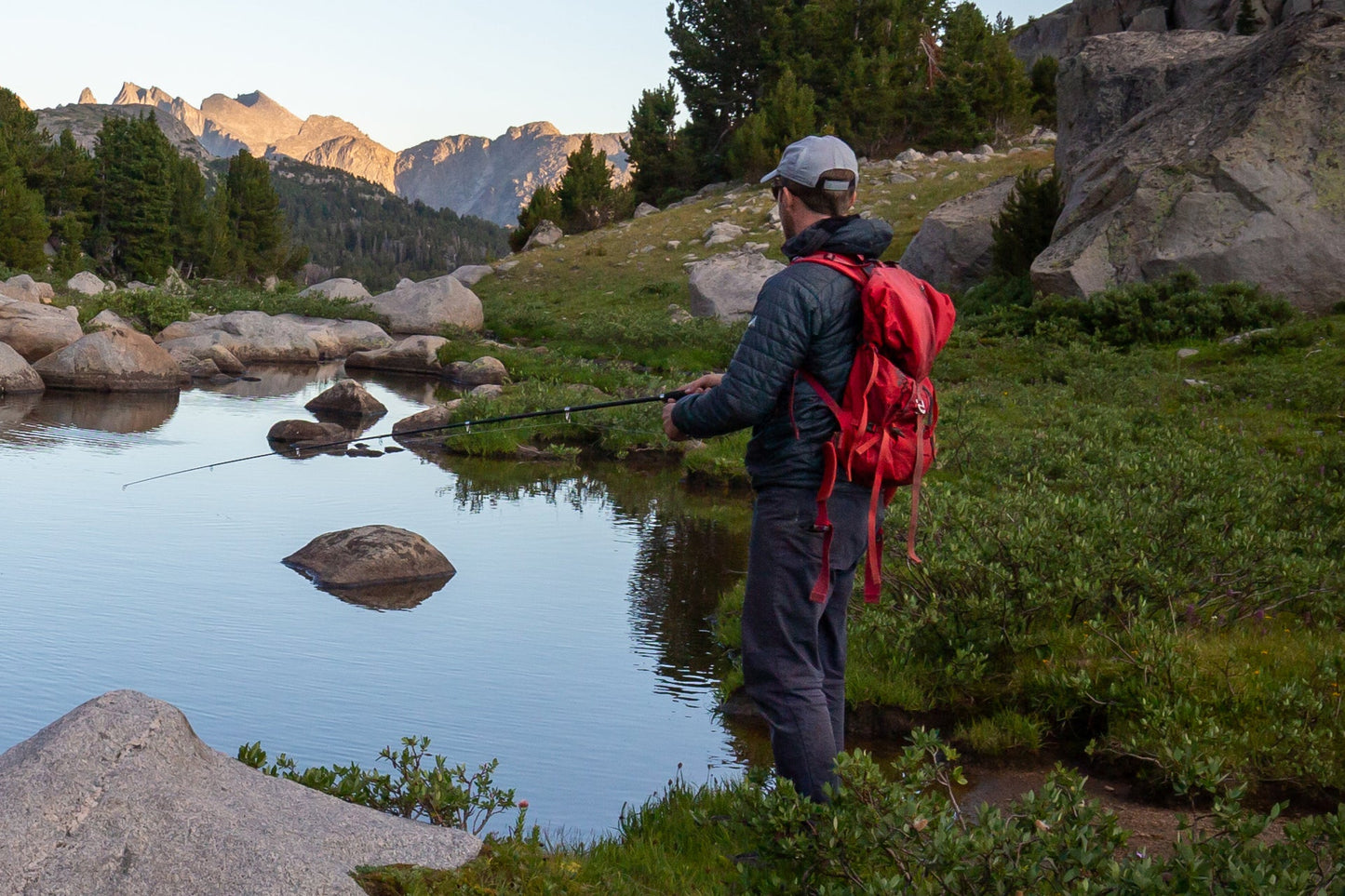 Adams Hi-Viz Parachute Classic Dry Fly - 6 Flies Hook Size 14