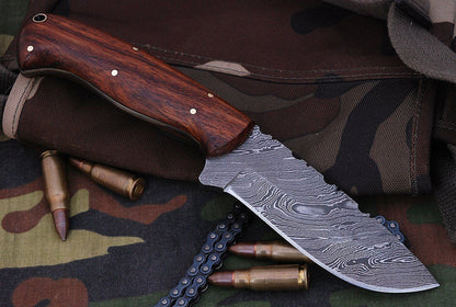 Damascus Hunting Skinning Knife