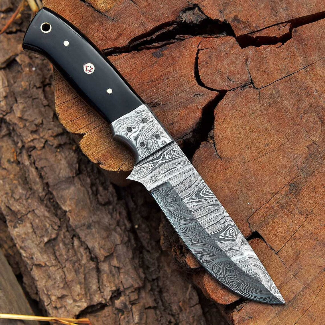 Ridgeback Ranger-Custom Handcrafted Damascus Steel Hunting Knife with Buffalo Horn Handle and Damascus Bolster