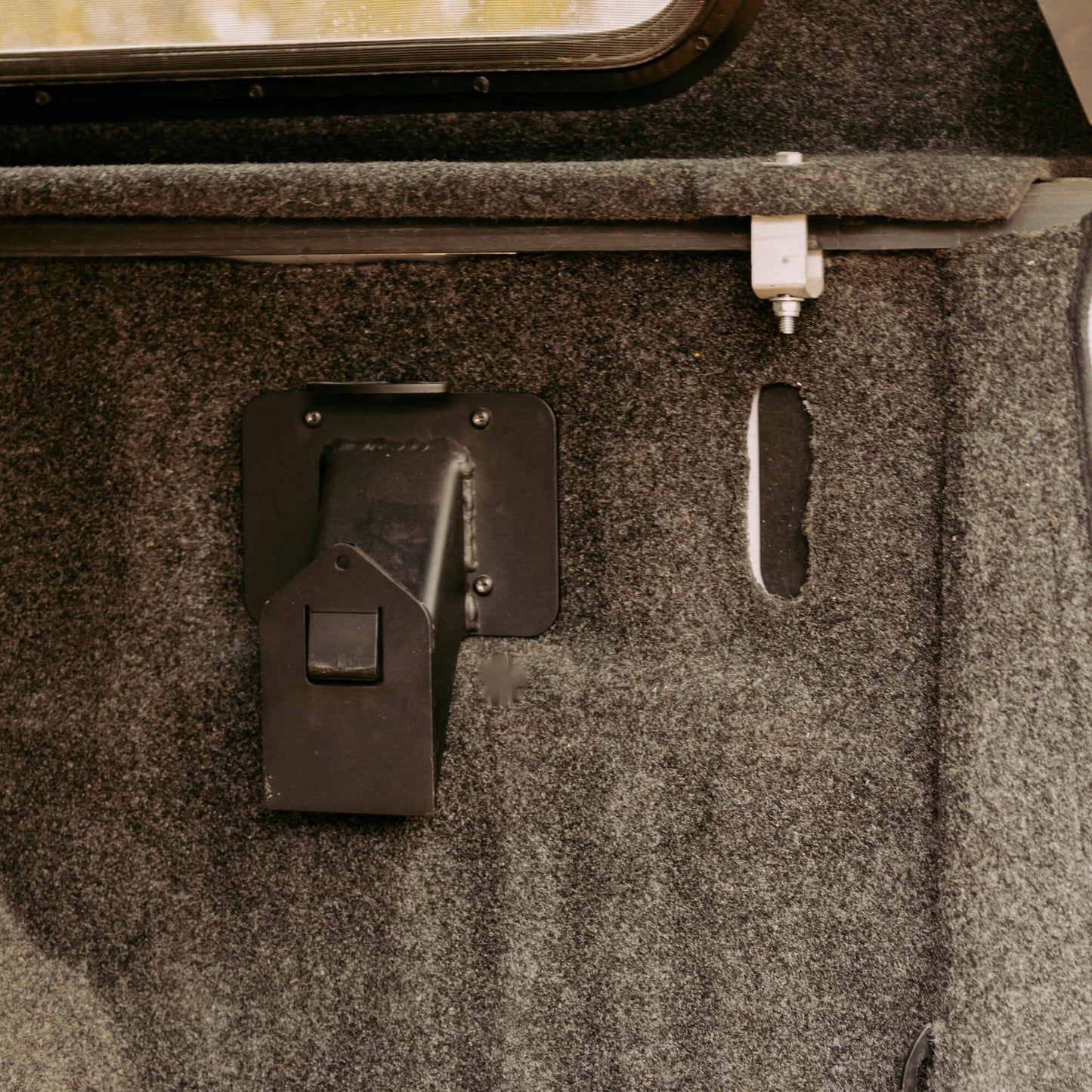 Ford Truck Bed Mount - 4 Gallon