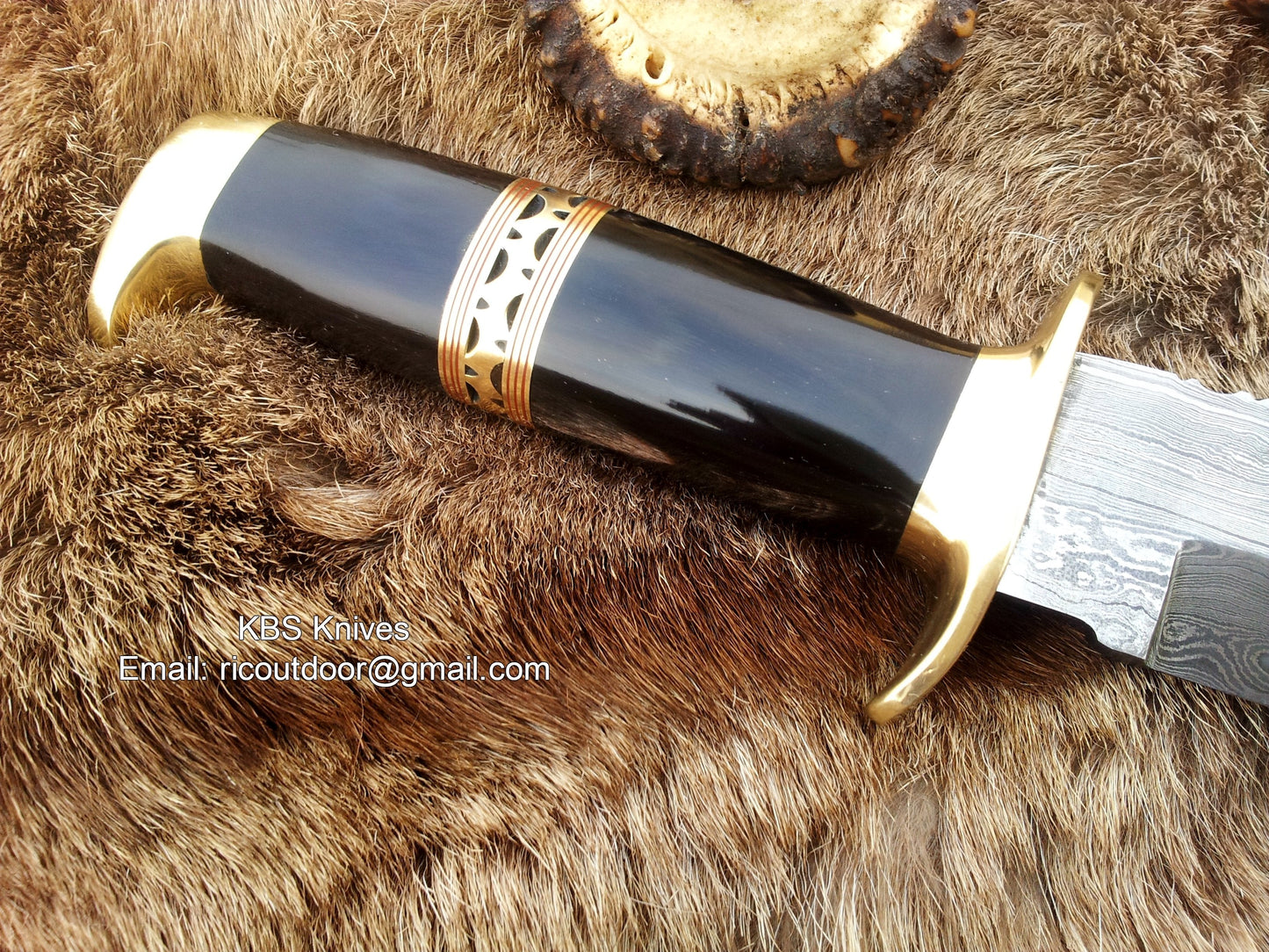 Custom Handmade Hunting Bowie Knife with Damascus Steel Blade & Buffalo Horn Handle - 13 Inches