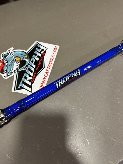 The Midnight Catfish Rod - Casting