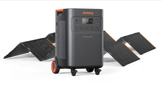 Jackery 5000 Plus Explorer Power Station + 2 x SolarSaga 500W Solar Panel