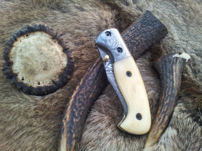 Everyday Carry Damascus Steel Folding Pocket Knife with Bone Handle – The BoneCraft