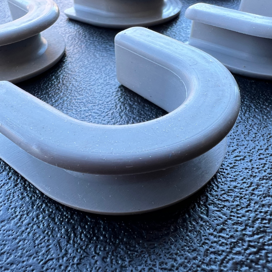 TRAPSKI LowPro 4 L Ski and Snowboard Rack Insert for Rooftop Cargo Box | High Quality Marine Grade HDPE Plastic | Premium Strap Included | 3 Year Warranty | Made in the USA | Veteran Owned Business