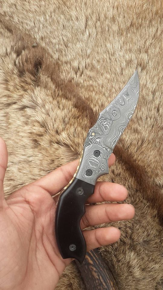 Everyday Carry Custom Handcrafted Damascus Steel Folding Pocket Knife with Buffalo Horn & Damascus Bolster Handle – The Artisan's Touch