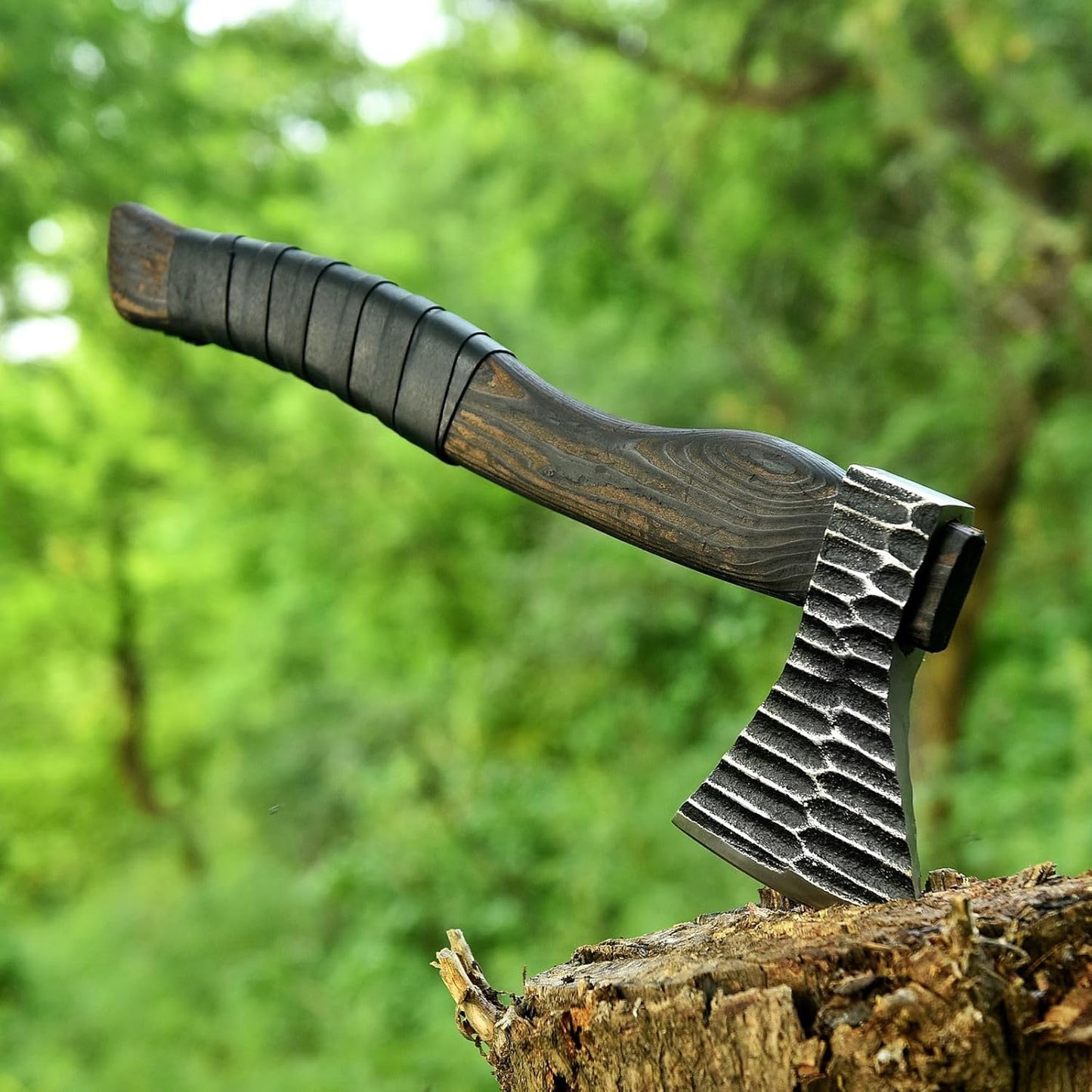 Viking Battle Axe with Custom Handmade Forged 1095 Steel Blade and Ash Wood Handle – Thor’s Fury